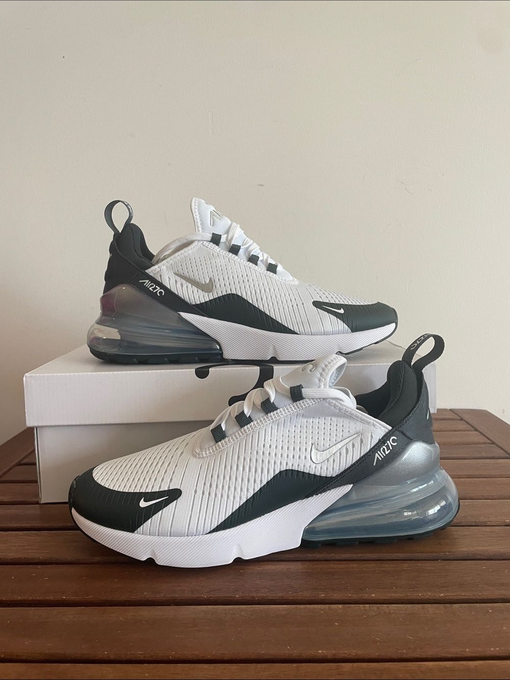 Nike Air Max 270 Metallic Silver Seaweed US Women Sz 9/UK6.5/EU40.5(IO7451-100)